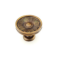 Schaub Sunburst 1 3/8 inch Round Knob with Backplate in Estate Dover