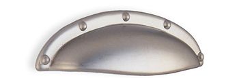 Beslagsboden Classic Antique Cup Pull - Brushed Nickel