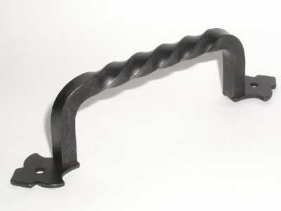 Top Knobs M695 Normandy 4 3/4 Inch CC D Handle Patine Black