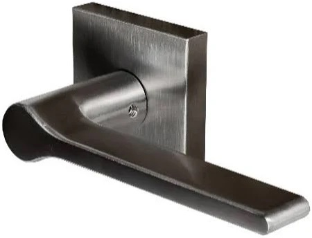Linnea L07 Stainless Steel Door Lever with Square Rosette