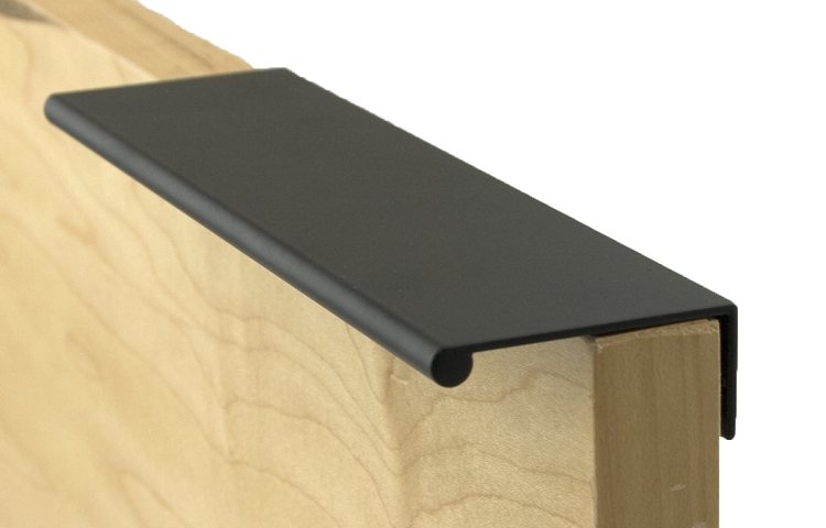 Berenson Bravo Series 112mm CC Pull in Satin Black