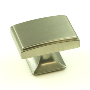 Berenson Hearthstone Series1 9/16 Inch Knob in Brushed Nickel