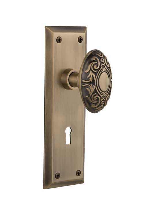 Nostalgic Warehouse New York Plate with Victorian Knob