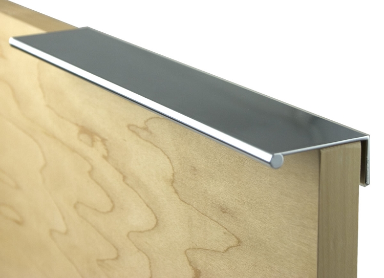 Berenson Bravo Series 169mm CC Pull in Polished Chrome
