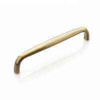 Schaub Traditional Design Pull 6 inch cc Antique Brass