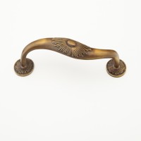 Schaub Sunburst 5 inch CC Cabinet Pull in Estate Dover