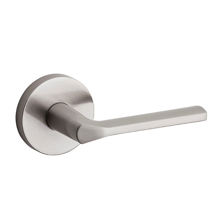 Kwikset Signature Series Lisbon Lever with Round Rosette