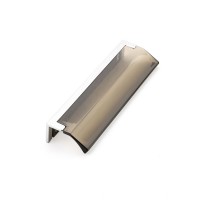 Schaub Positano 128 mm CC Smoke Edge Cabinet Pull in Polished Chrome