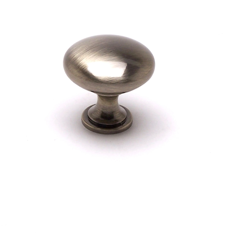 Berenson Euro Moderno 1 1/8 Inch Knob in Antique Brass