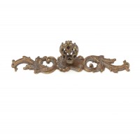 Schaub French Court Cabinet Knob w/ Backplate- Monticello Brass