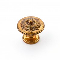 Schaub Sonata 1 1/4 inch Flower Engraved Cabinet Knob in Paris Brass