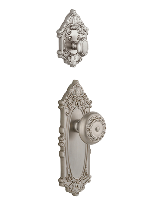 Grandeur Grande Victorian Handleset with Parthenon Knob - (Interior Half Only, with Deadbolt)